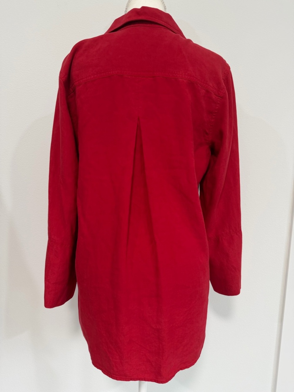 Chelsea & Violet Red Tunic Shirt Relaxed Lightweight Button Down Size Small - Picture 3 of 6